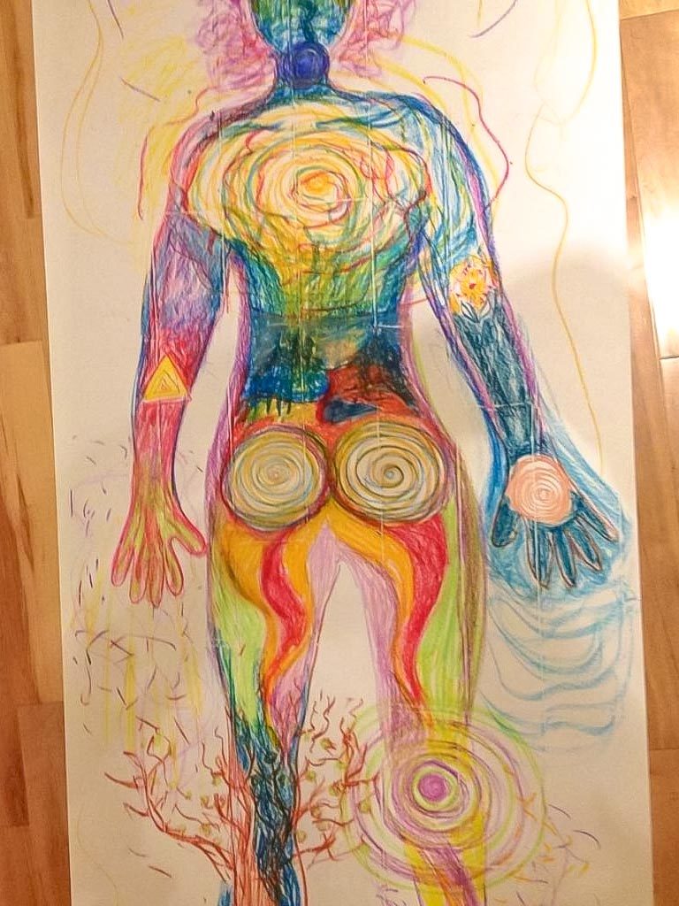 ig-crayon-3-expressive-arts-therapy